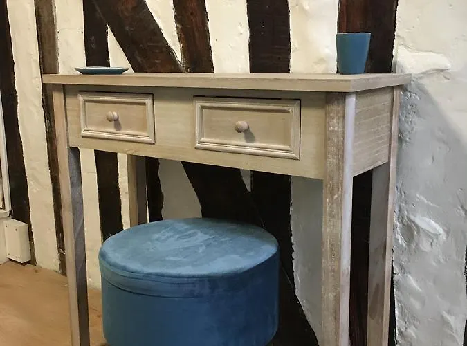 R Postel Lägenhet Honfleur